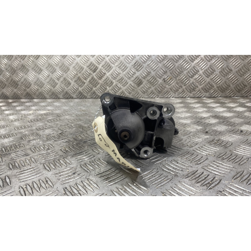 Demarreur RENAULT CLIO 2 Photo n°1