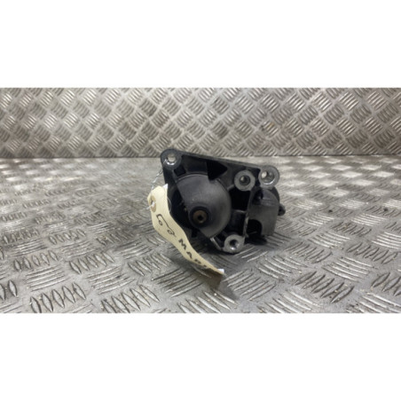 Demarreur RENAULT CLIO 2 Photo n°1