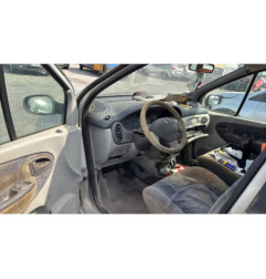 Pretensionneur de ceinture avant droit RENAULT SCENIC 1