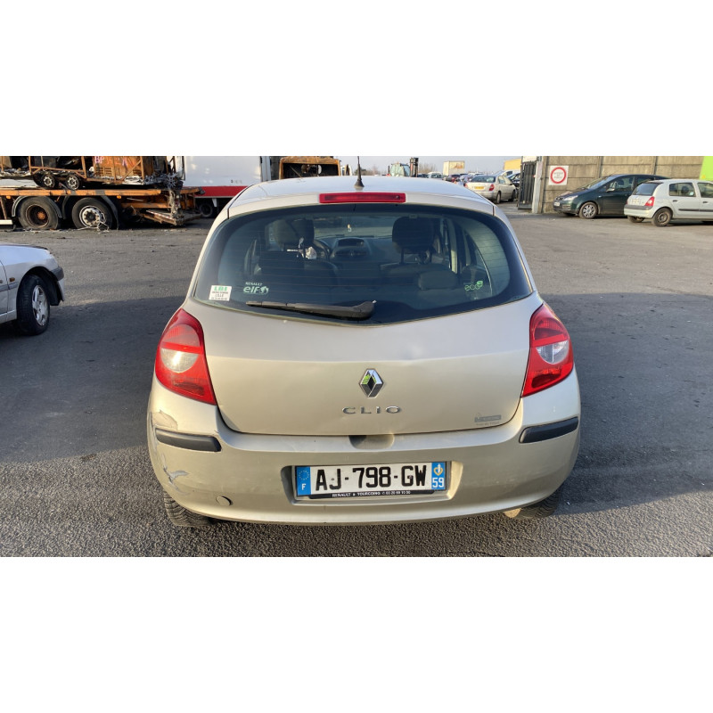 Feu arriere principal droit (feux) RENAULT CLIO 3 Photo n°11