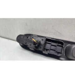 Interrupteur de leve vitre avant gauche PEUGEOT 407