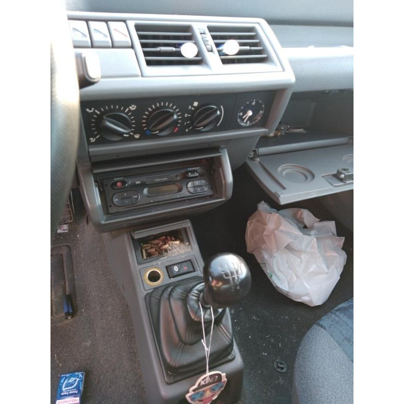 Bouton de warning RENAULT CLIO 1 Photo n°7