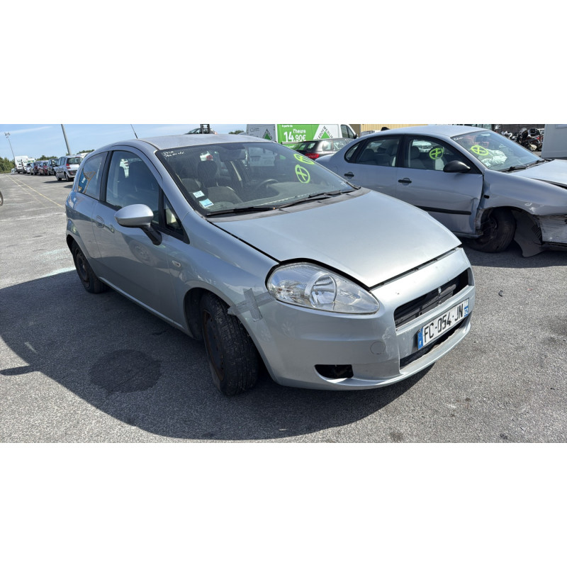 Leve vitre electrique avant gauche FIAT GRANDE PUNTO Photo n°6