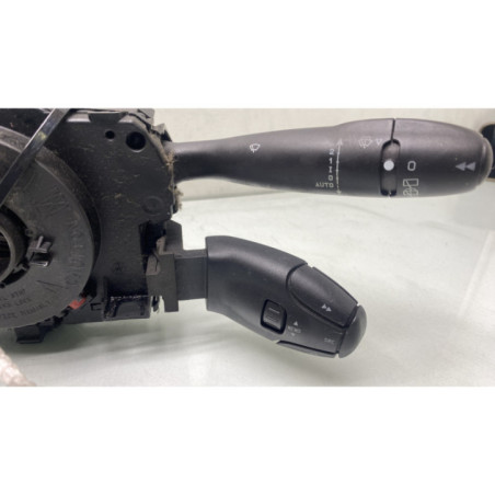 Com (Bloc Contacteur Tournant+Commodo Essuie Glace+Commodo Phare) PEUGEOT 308 1
