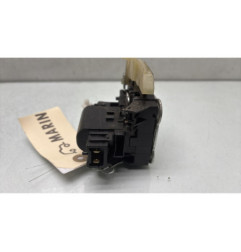 Serrure avant gauche DACIA DUSTER 1