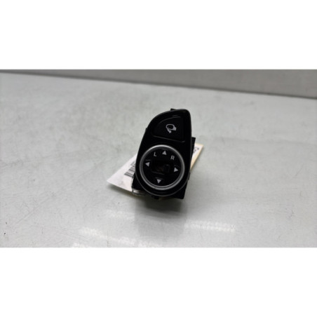 Commande retroviseurs HYUNDAI I 20 2 Photo n°1