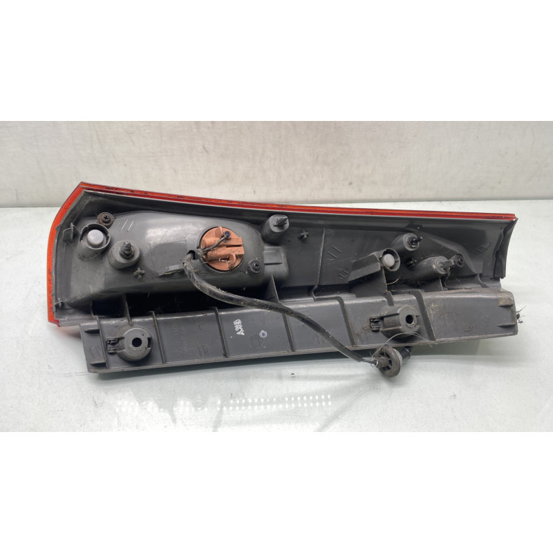 Feu arriere secondaire droit (feux) KIA CEE-D 1 SPORT WAGON Photo n°3