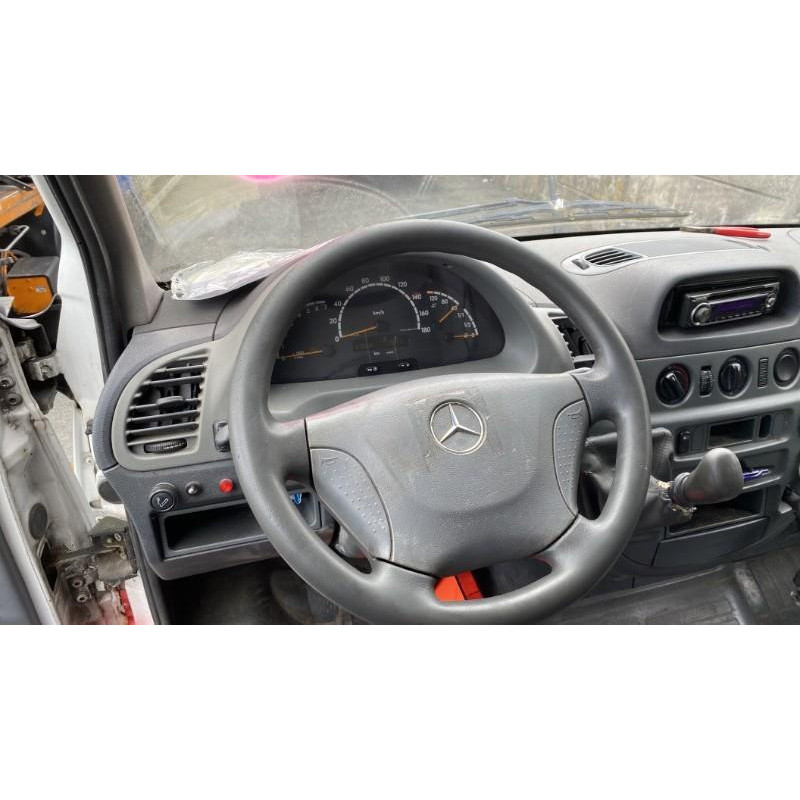 Custode avant gauche (porte) MERCEDES SPRINTER 1 Photo n°16