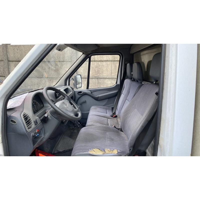 Custode avant gauche (porte) MERCEDES SPRINTER 1 Photo n°19