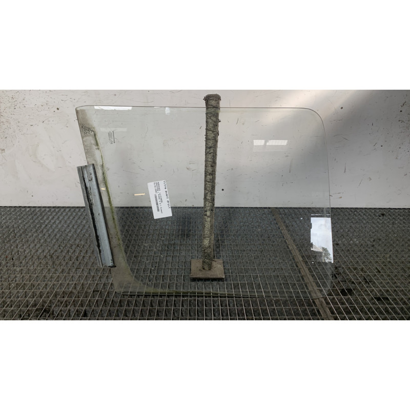 Vitre avant droit MERCEDES SPRINTER 1 Photo n°1