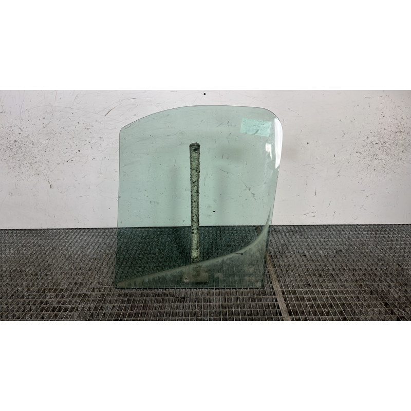 Vitre avant droit RENAULT TRAFIC 2 Photo n°4