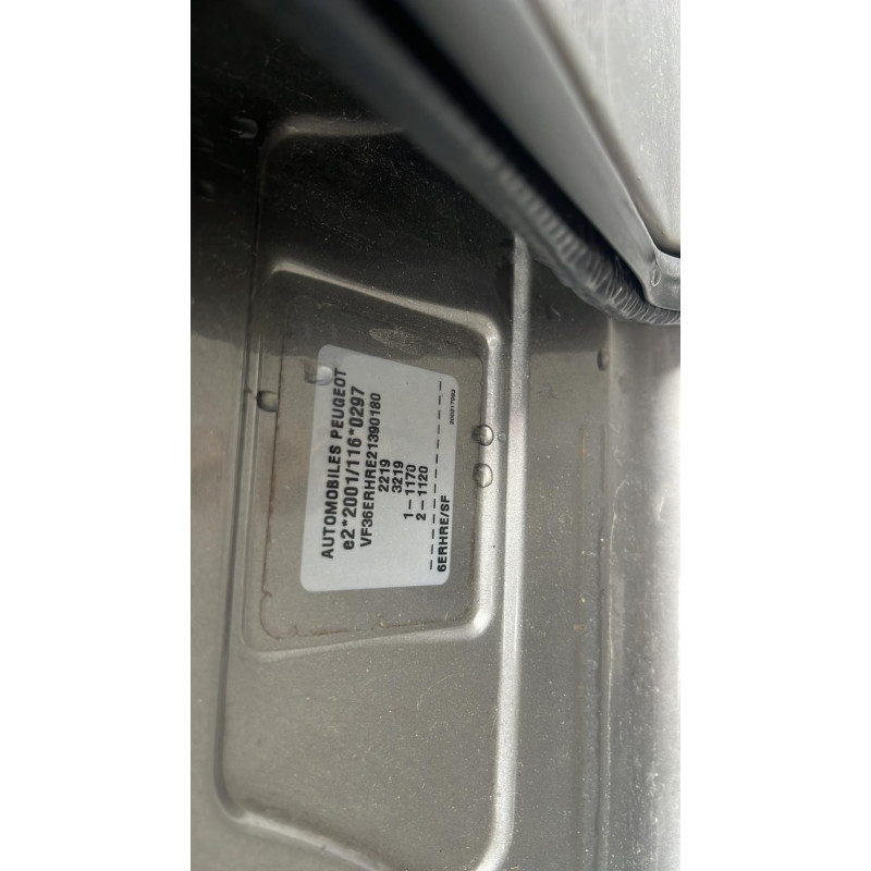 Ecran GPS PEUGEOT 407 Photo n°11