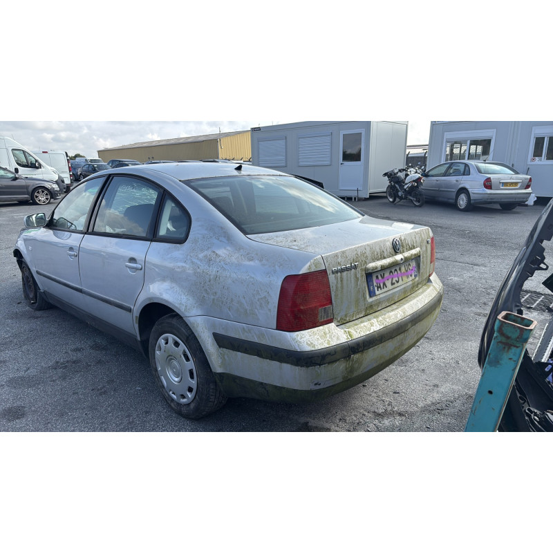 Retroviseur gauche VOLKSWAGEN PASSAT 4 Photo n°10