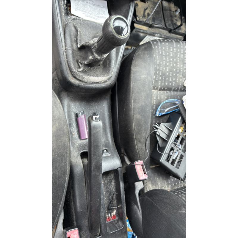 Porte avant gauche VOLKSWAGEN GOLF 4 Photo n°20