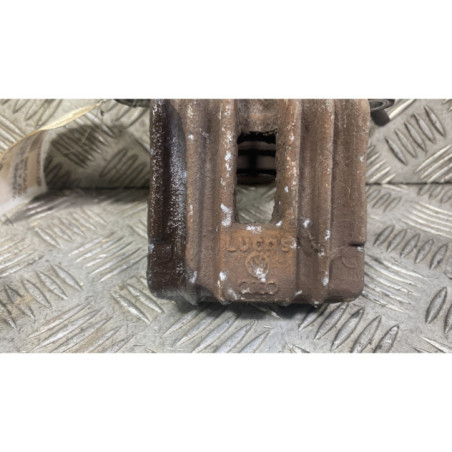 Etrier arriere droit (freinage) VOLKSWAGEN GOLF 4