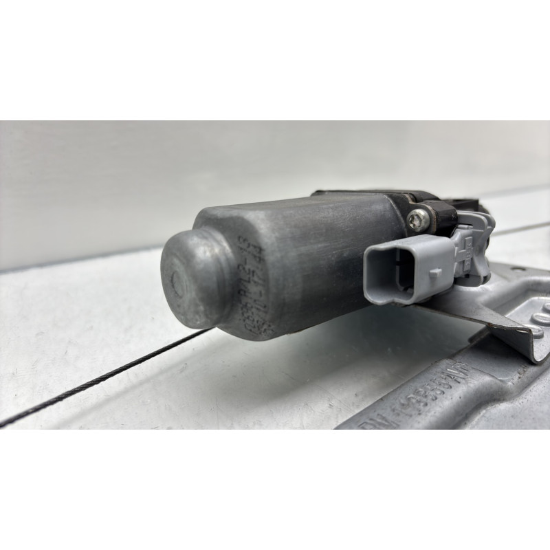 Leve vitre electrique avant droit PEUGEOT 207 Photo n°3