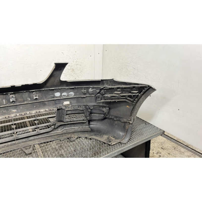 Pare choc avant VOLKSWAGEN TOURAN 1 Photo n°4