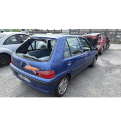 Vitre arriere gauche PEUGEOT 106