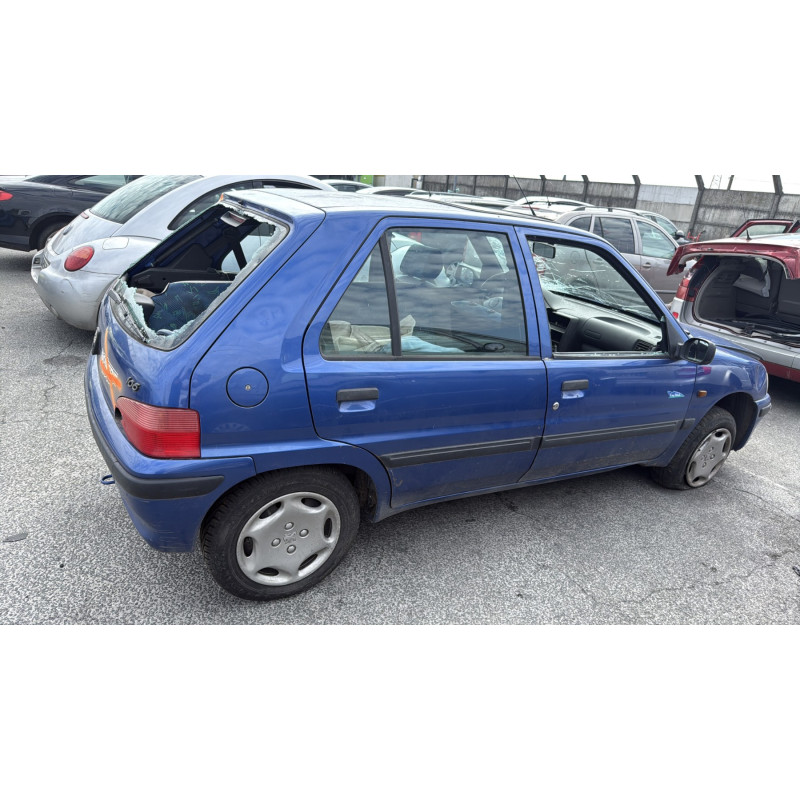 Vitre arriere gauche PEUGEOT 106 Photo n°10