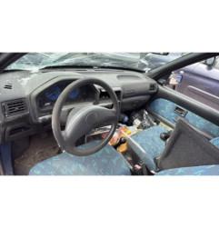 Vitre arriere gauche PEUGEOT 106