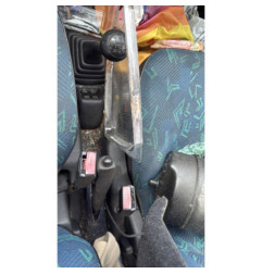Vitre arriere gauche PEUGEOT 106
