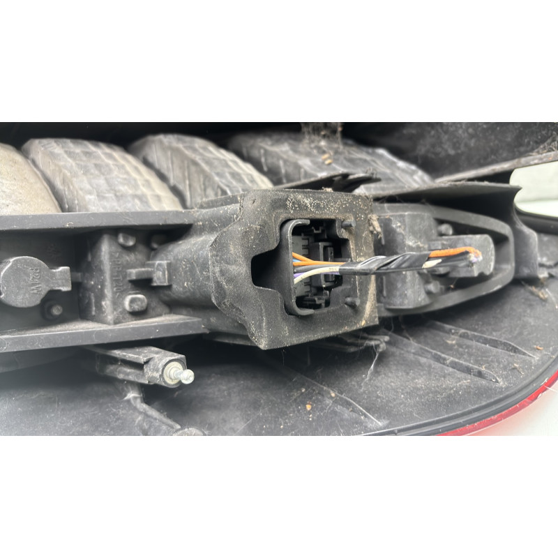 Feu arriere principal gauche (feux) RENAULT SCENIC 2 Photo n°8