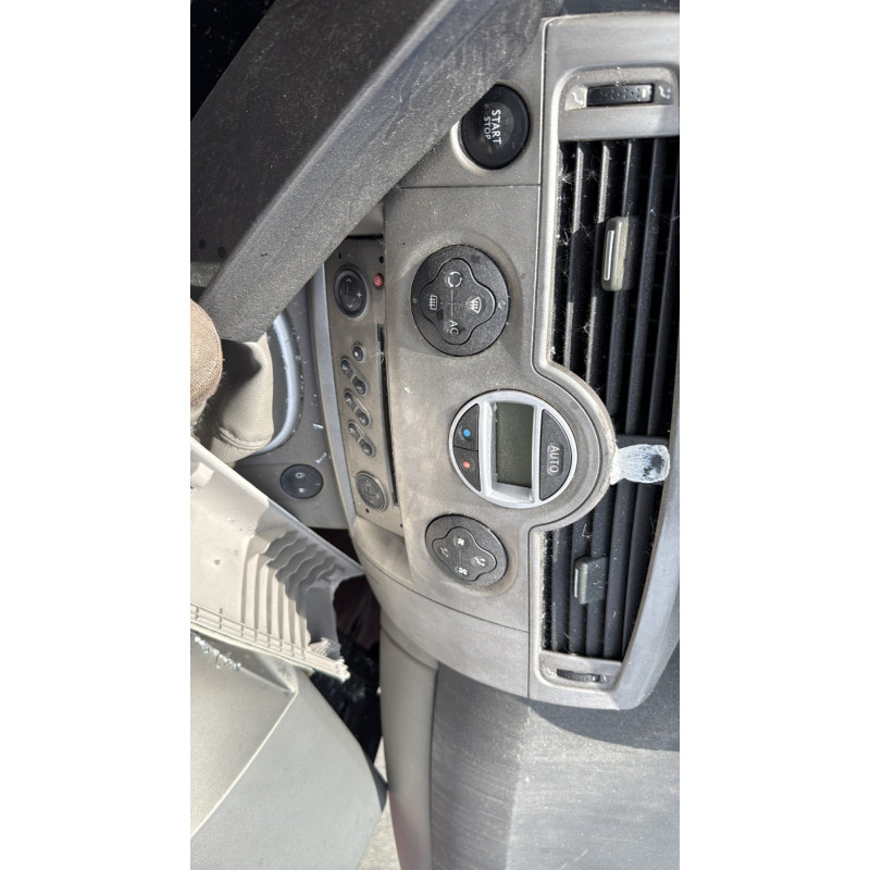 Feu arriere principal gauche (feux) RENAULT SCENIC 2 Photo n°16