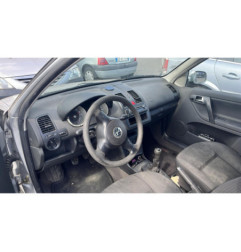 Serrure avant droit VOLKSWAGEN POLO 3
