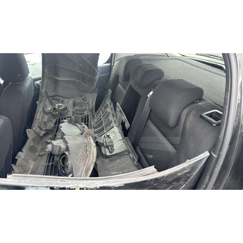 Vitre avant gauche PEUGEOT 307 Photo n°16