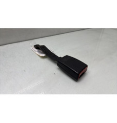 Attache ceinture avant droit VOLKSWAGEN POLO 4