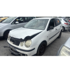 Attache ceinture avant droit VOLKSWAGEN POLO 4