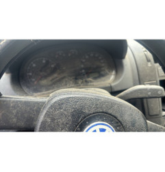 Attache ceinture avant droit VOLKSWAGEN POLO 4