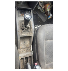 Attache ceinture avant droit VOLKSWAGEN POLO 4