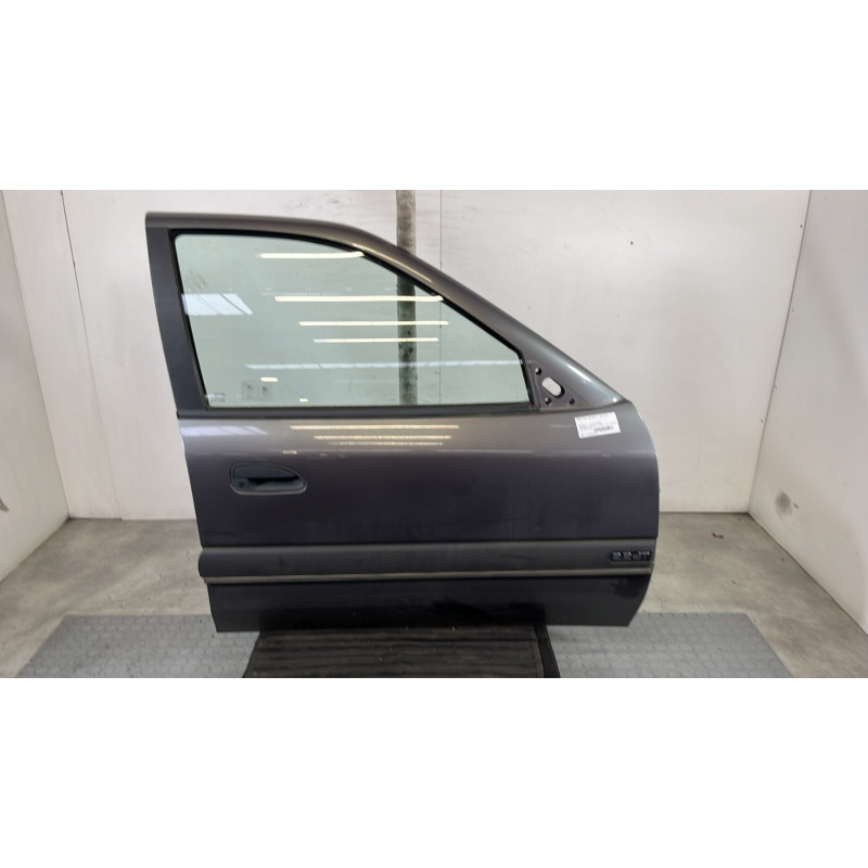 Porte avant droit RENAULT SAFRANE Photo n°1