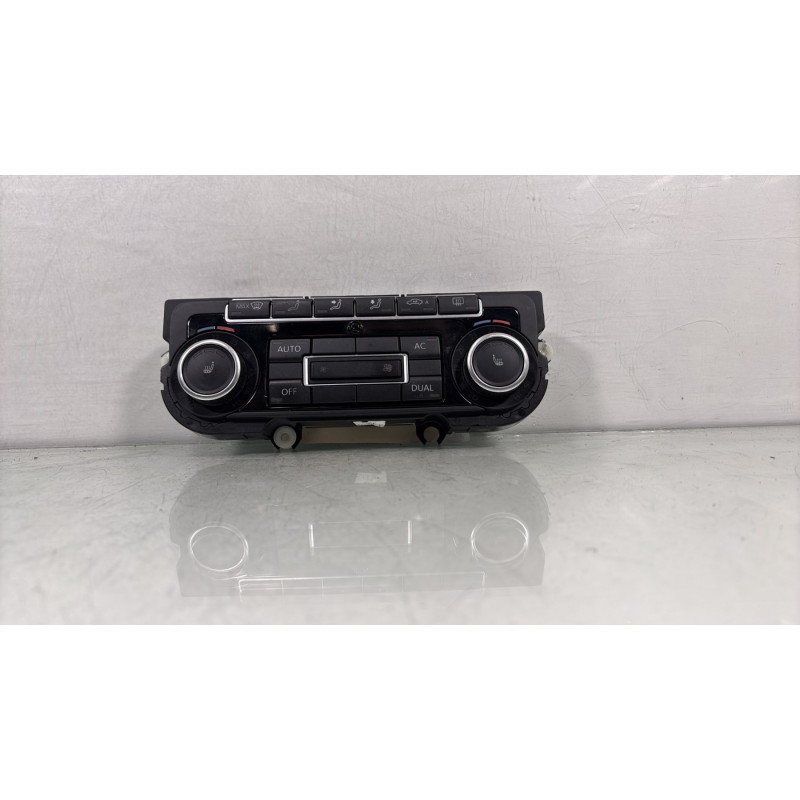 Commande chauffage VOLKSWAGEN PASSAT 6 Photo n°1