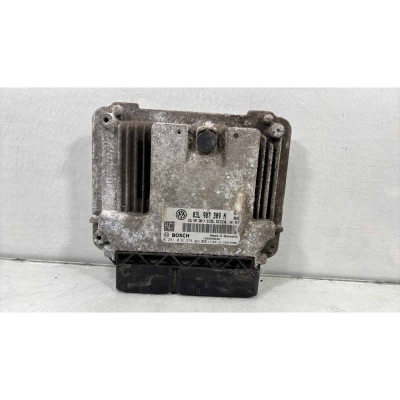 Calculateur moteur VOLKSWAGEN PASSAT 6 Photo n°1