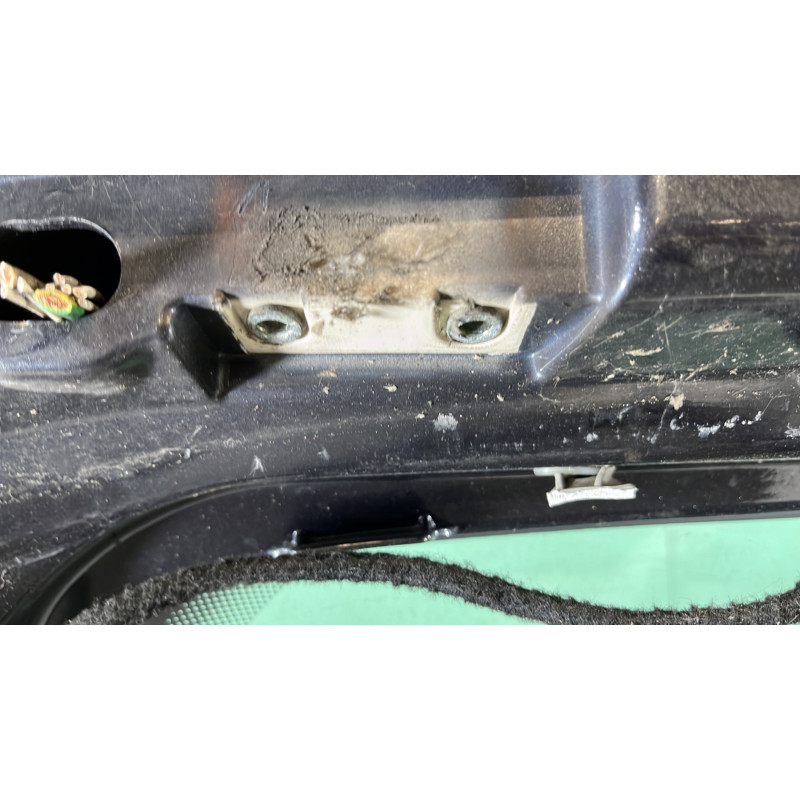Malle/Hayon arriere CITROEN C8 Photo n°9