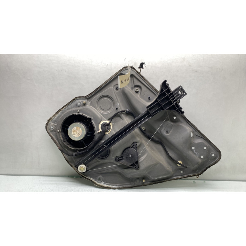 Leve vitre electrique arriere gauche VOLKSWAGEN GOLF 4 Photo n°1