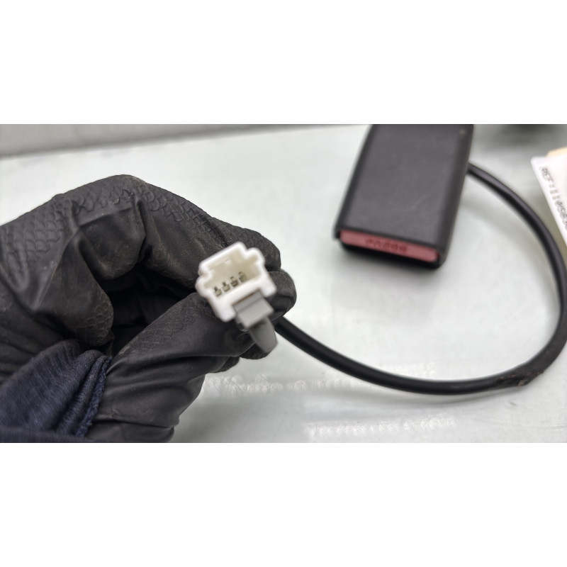 Attache ceinture arriere gauche RENAULT KADJAR Photo n°3