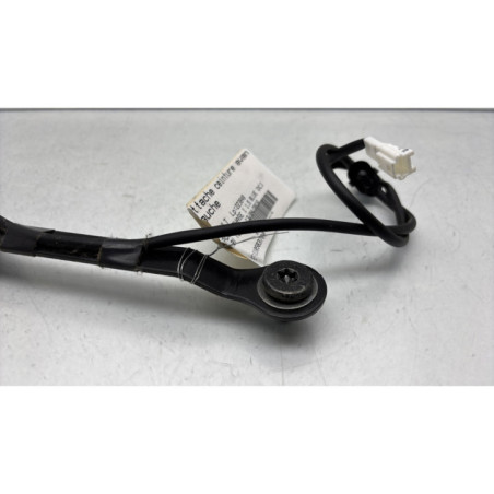 Attache ceinture avant gauche RENAULT KADJAR