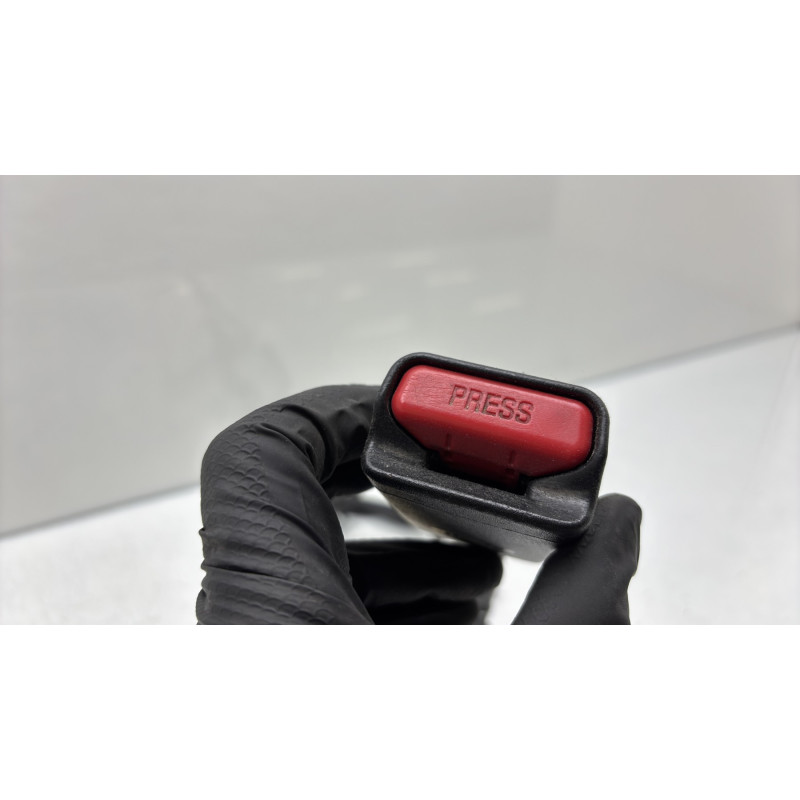 Attache ceinture avant gauche RENAULT KADJAR Photo n°4
