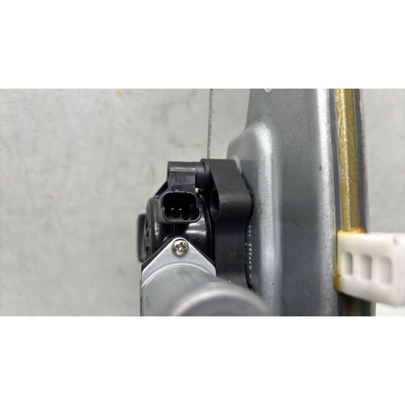 Leve vitre electrique arriere gauche RENAULT KADJAR Photo n°5