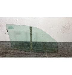 Vitre avant gauche RENAULT CLIO 2 CAMPUS