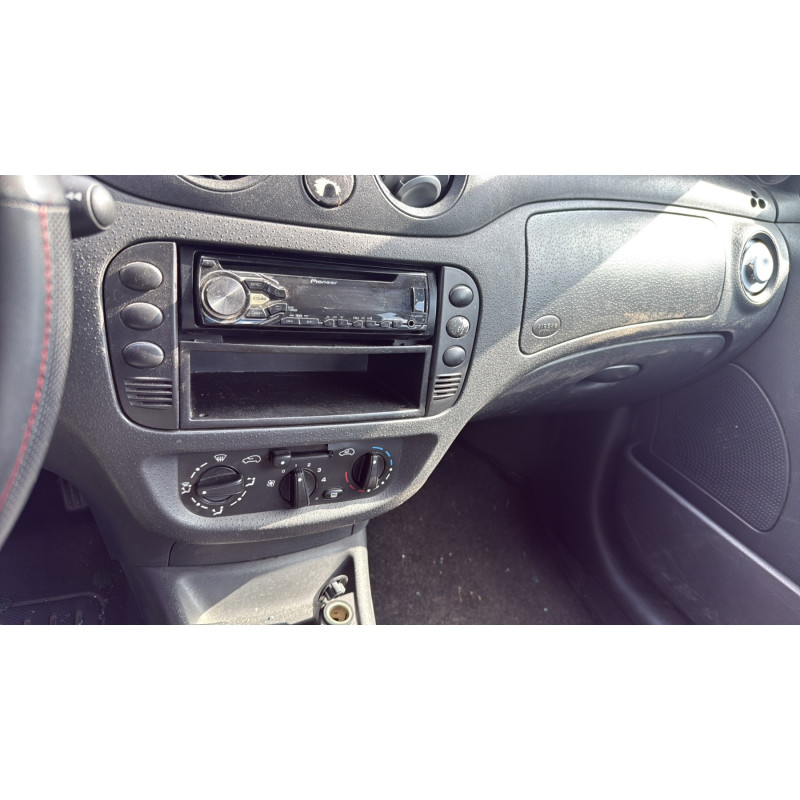 Porte avant droit CITROEN C2 Photo n°14