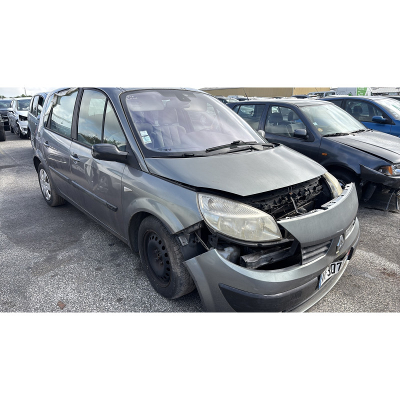 Feu arriere principal droit (feux) RENAULT SCENIC 2 Photo n°9
