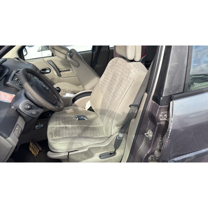 Feu arriere principal droit (feux) RENAULT SCENIC 2 Photo n°19