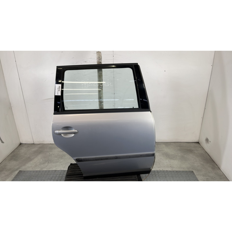 Porte arriere droit VOLKSWAGEN PASSAT 4 Photo n°1