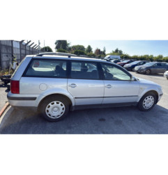 Porte arriere droit VOLKSWAGEN PASSAT 4