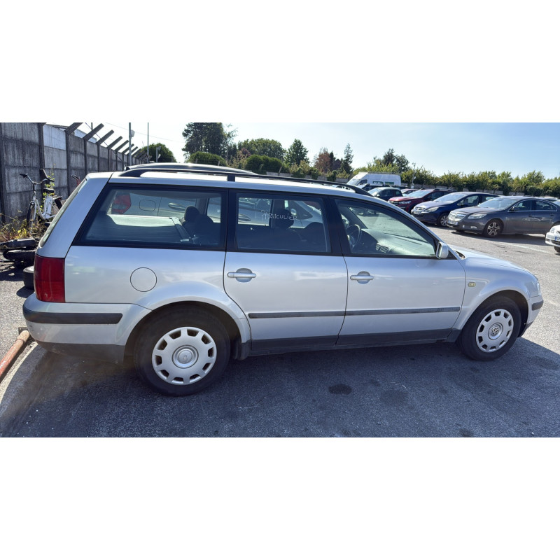 Porte arriere droit VOLKSWAGEN PASSAT 4 Photo n°14