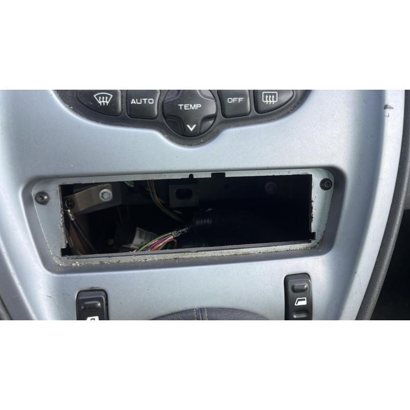 Feu arriere principal gauche (feux) CITROEN XSARA PICASSO Photo n°11